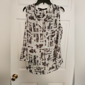 Gray & Whit Sleeveless Top
